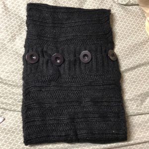 Steve Madden black infinity scarf